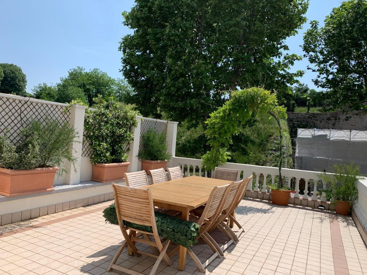 Residenza Porta Brescia Villa Peschiera del Garda Ngoại thất bức ảnh