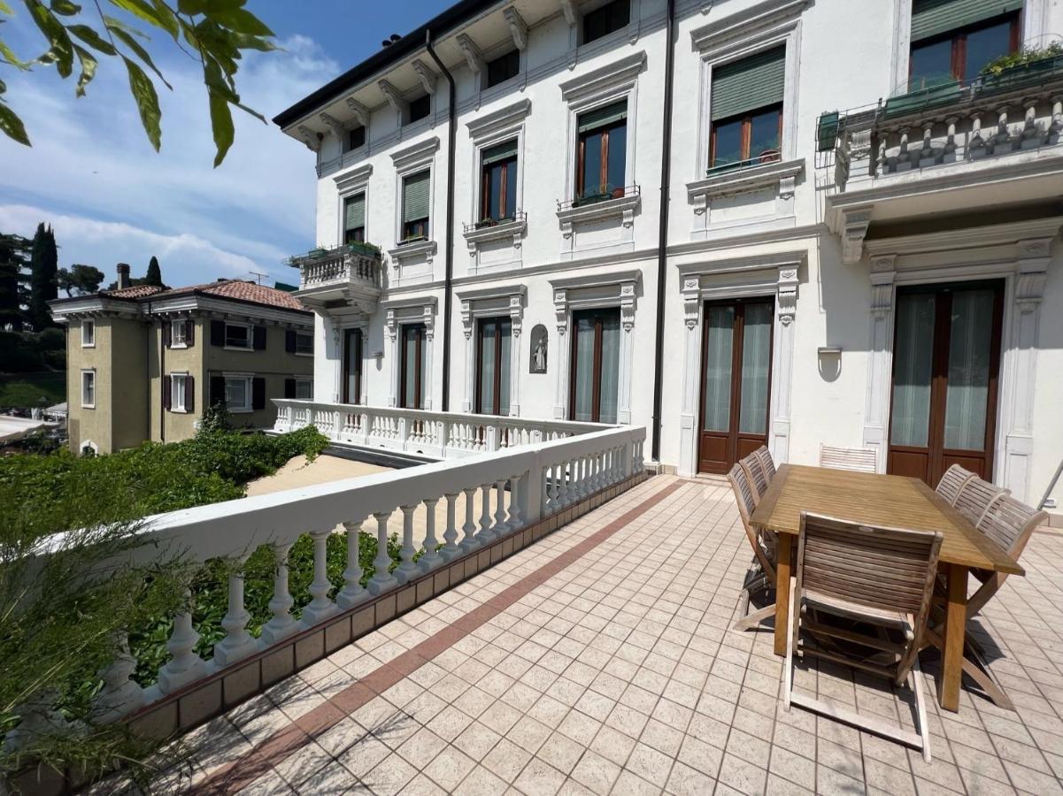 Residenza Porta Brescia Villa Peschiera del Garda Ngoại thất bức ảnh